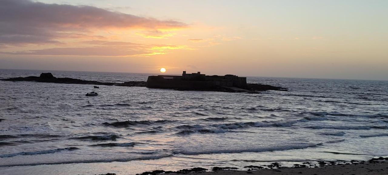 T3 “Hoedic“- 50 M De La Plage De Fort Bloque/بلومور المظهر الخارجي الصورة
